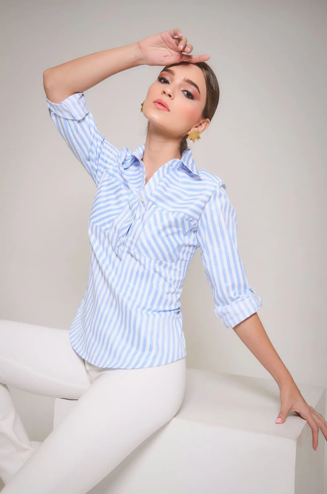 Blusa Camisera con Almilla