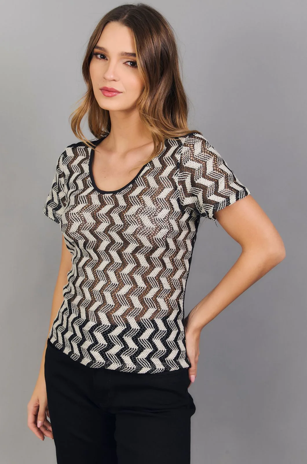 BLUSA TEJIDA MG CORTA