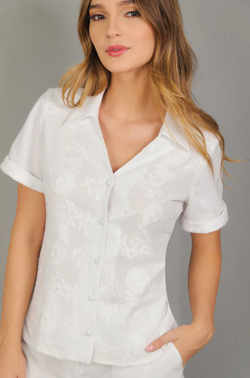 BLUSA CAMISERA COMBINADA BORDADO BLANCA