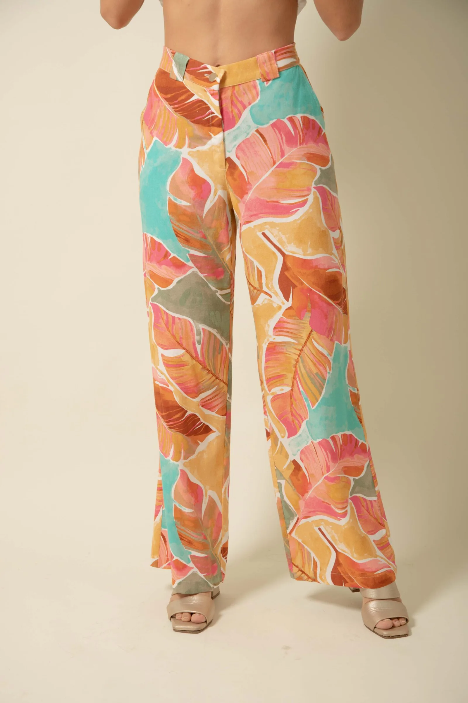 Alternative view of PANTALON BOLSILLOS LATERALES