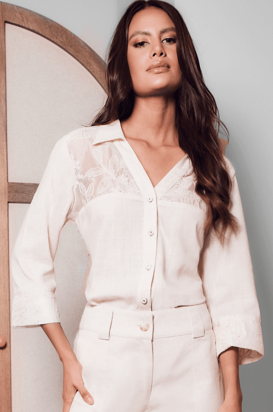 Alternative view of BLUSA CAMISERA CON ALMILLA