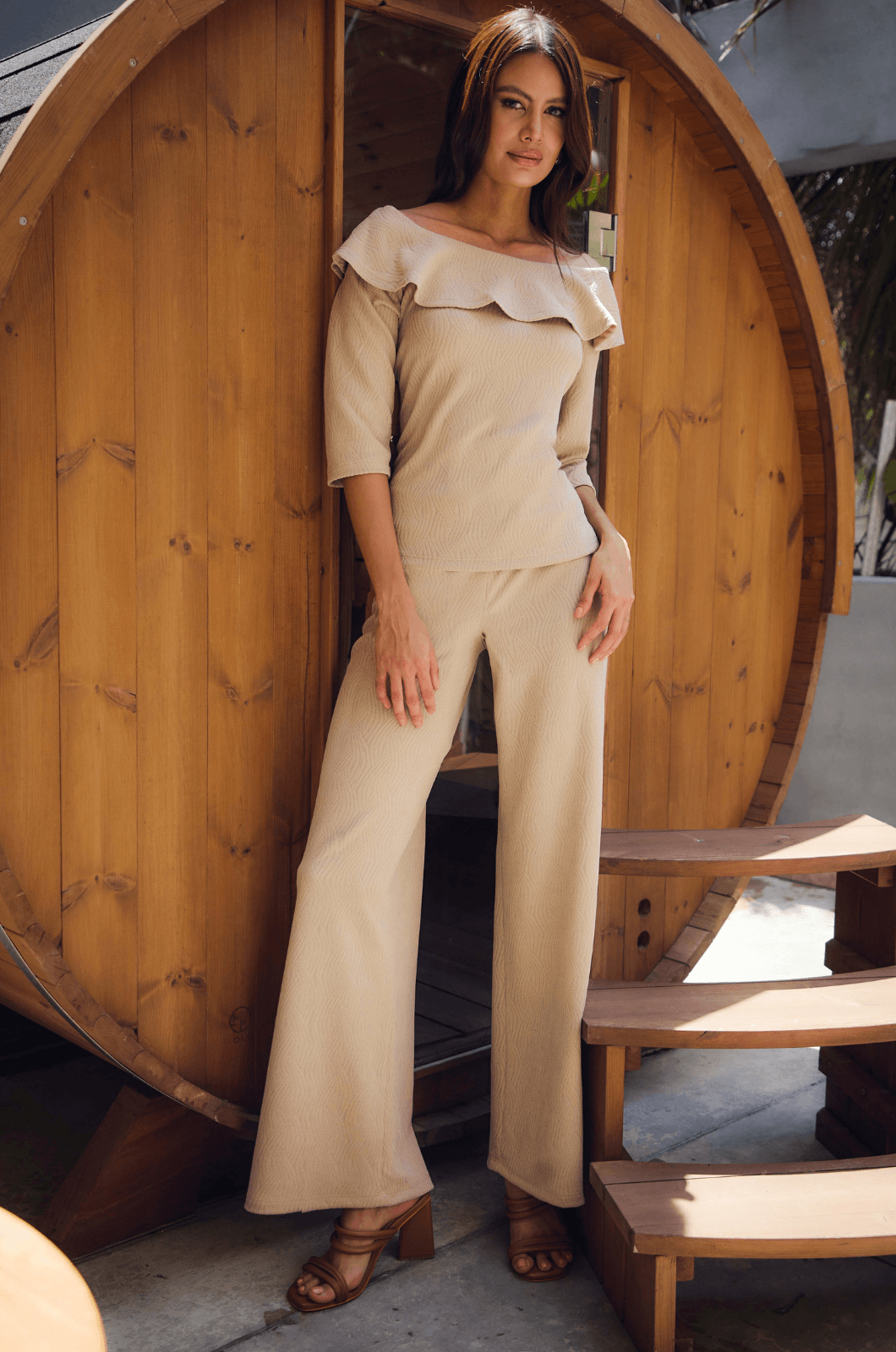 PANTALON CON RESORTE EN PRETINA