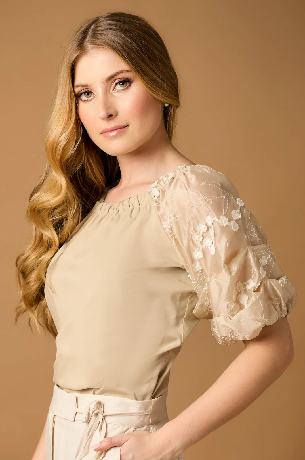 Alternative view of Blusa Olimpia